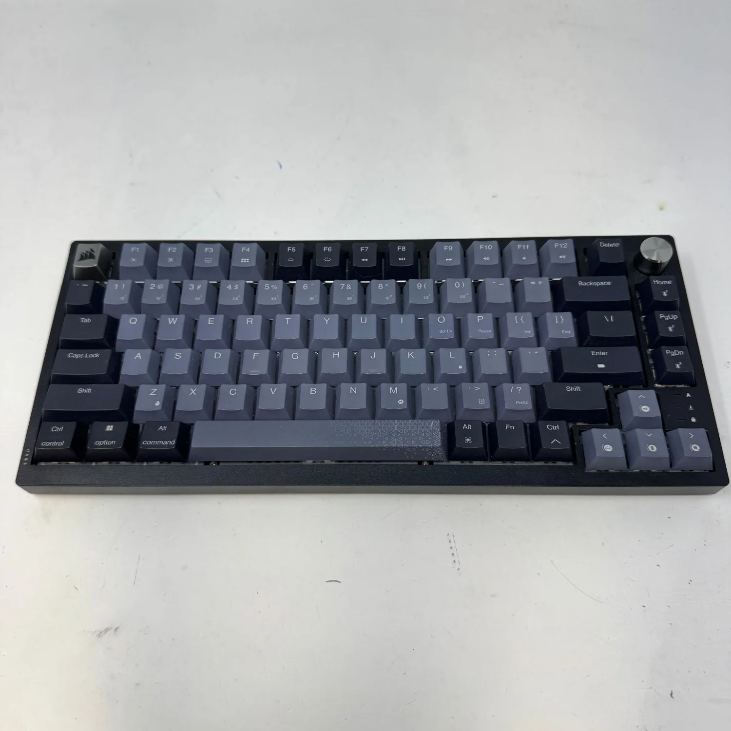 Corsair K65 PLUS WIRELESS